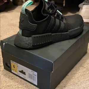adidas Shoes - Adidas NMD R1 Mint Glow adidas Shoes - Adidas NMD R1 Mint Glow